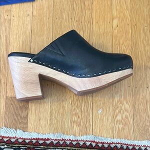 charlotte stone clogs new without tags